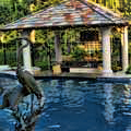 Outdoor Kitchen Swim Bar