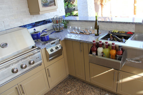 outdoor kitchen appliances